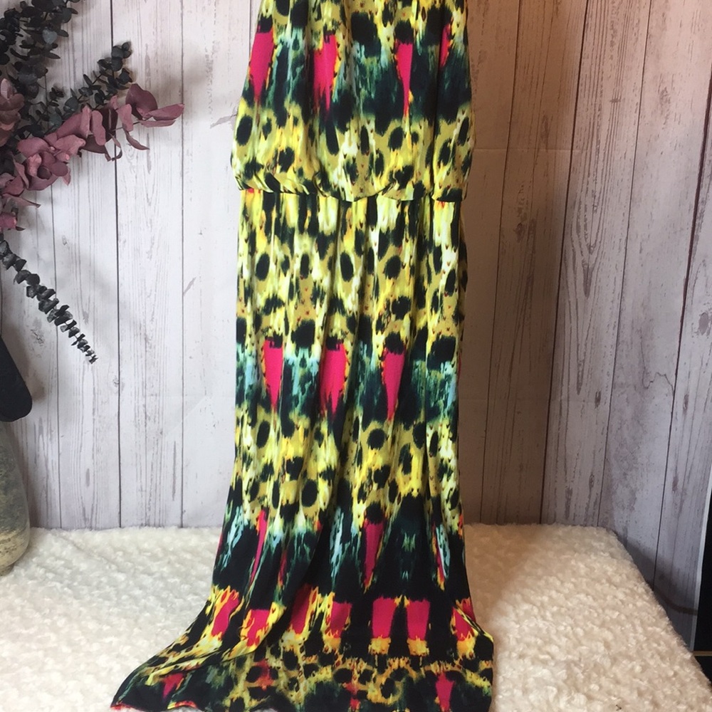 Mangy London dress women’s - Picture 3 of 7